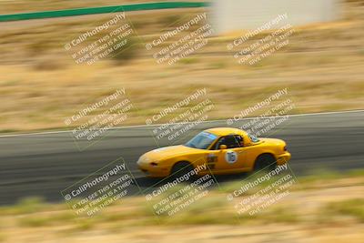 media/May-31-2025-CalClub SCCA (Sat) [[2c1a04e1ee]]/Race/Group 5/Turn 4b/